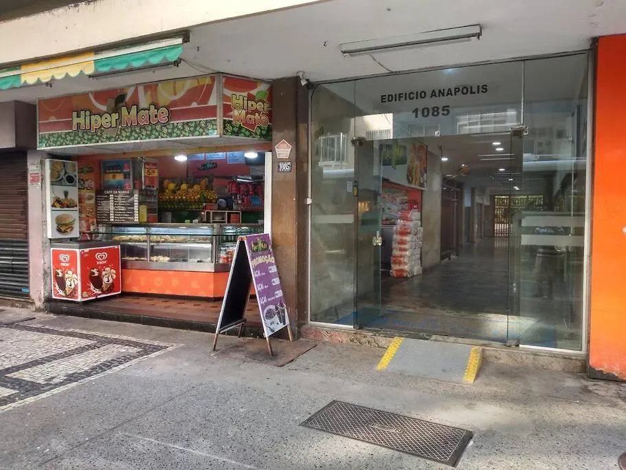 Excelente Apartamento em Copacabana-1